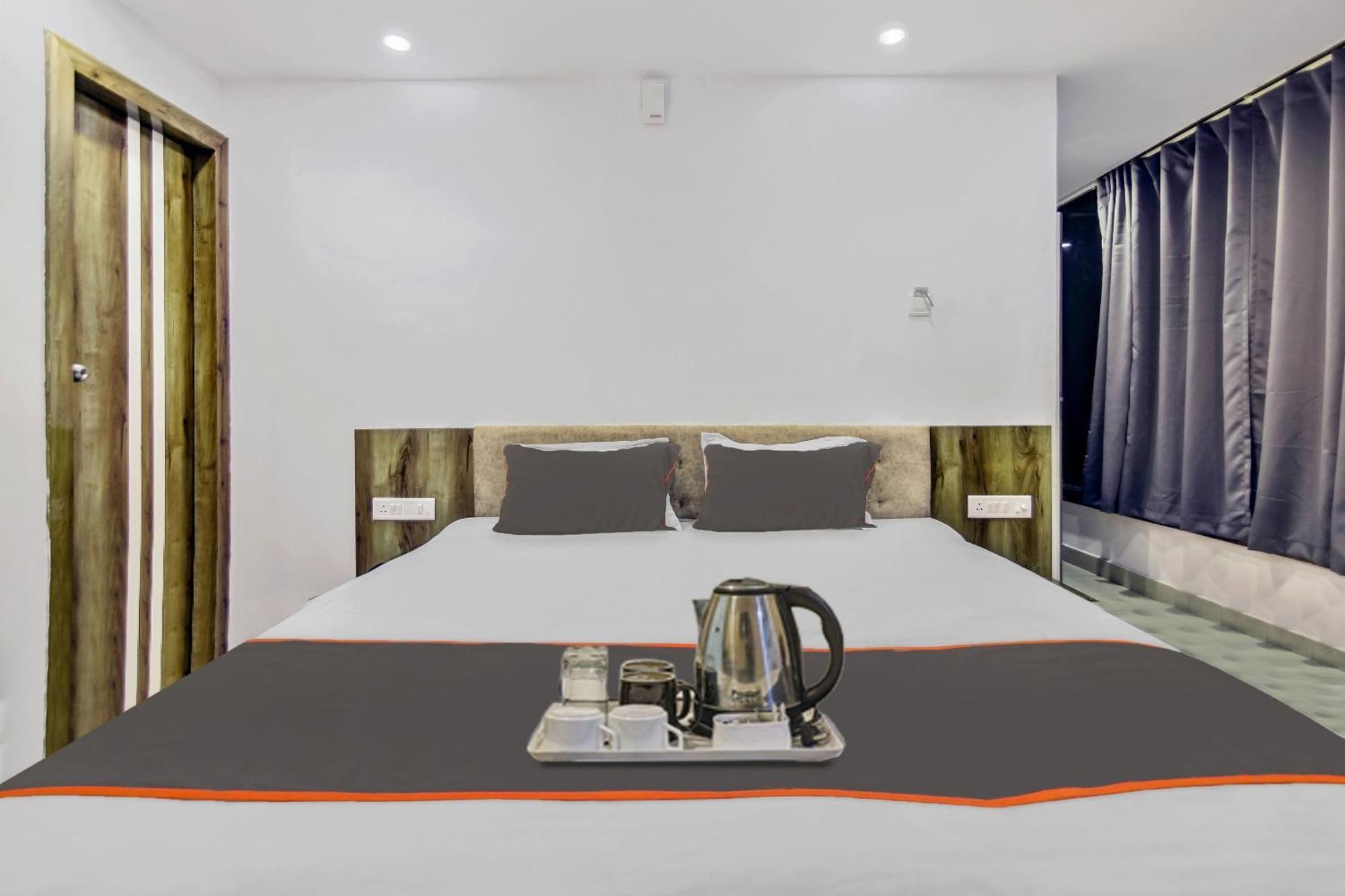 Capital O The Jumar Hotel Silwai Exterior photo